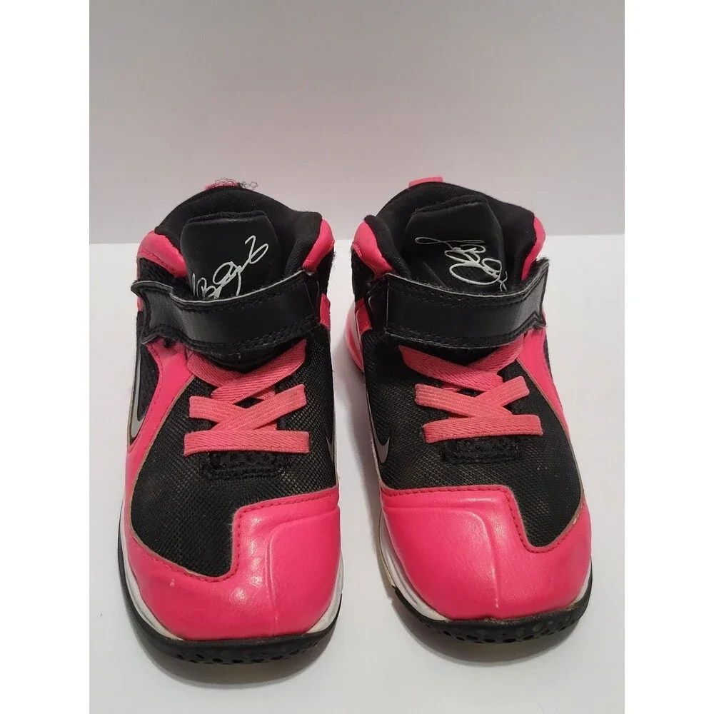 Nike Lebron Size Toddler 8C Pink